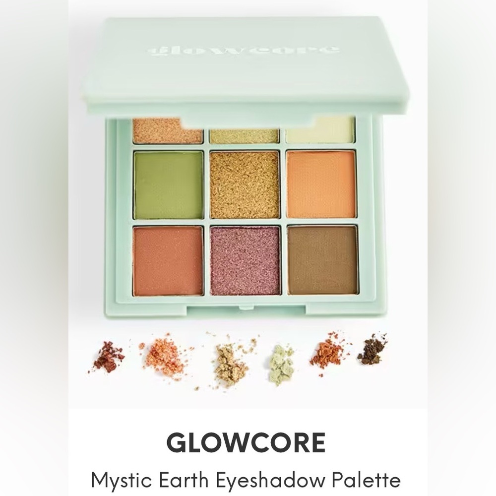 GLOWCORE
Mystic Earth Eyeshadow Palette
Net Weight 8.1 g / 0.28oz.
